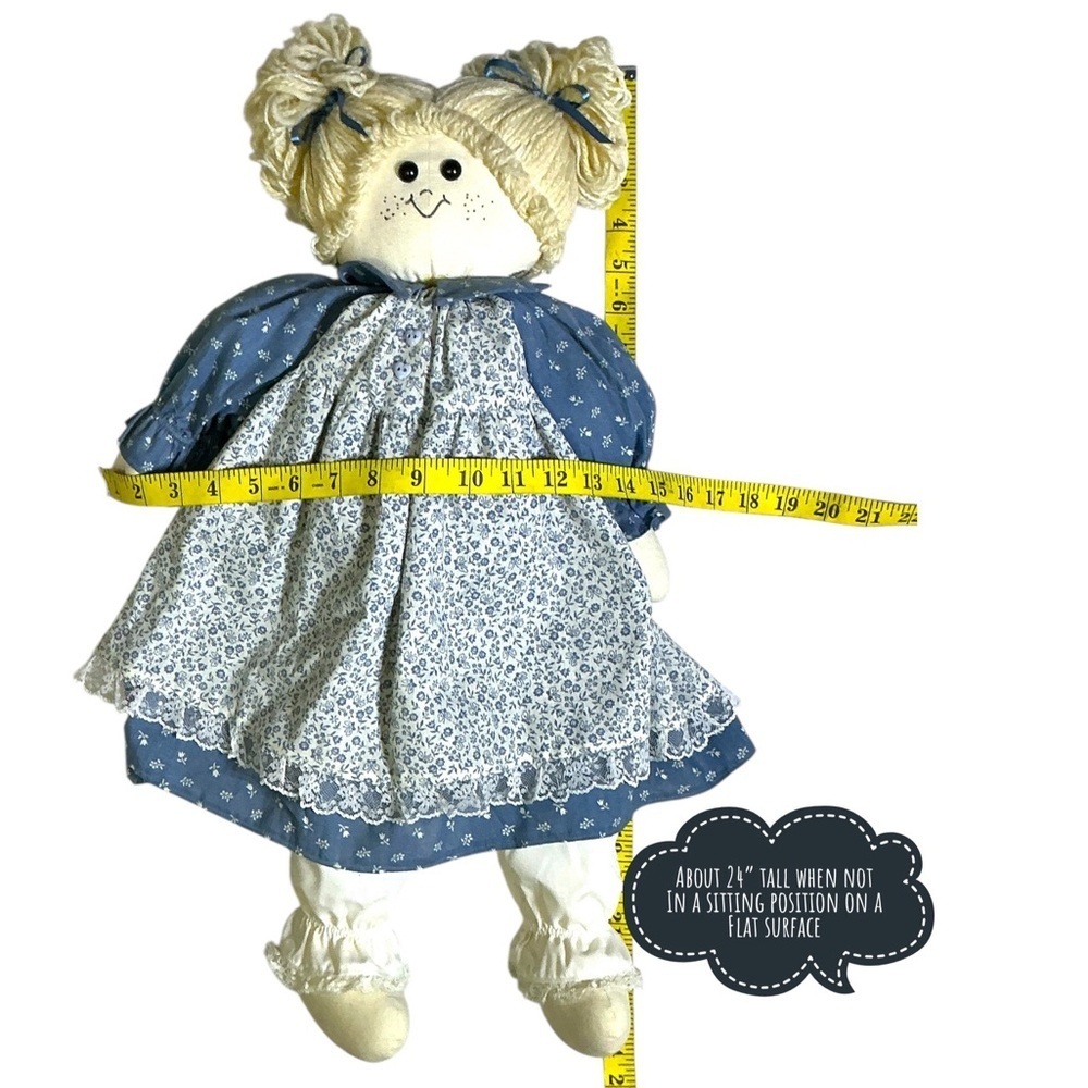 Shelf Sitter Rag Doll Hand Made Yarn Hair  Blue Floral Dress 24 Inch - Picture 3 of 13